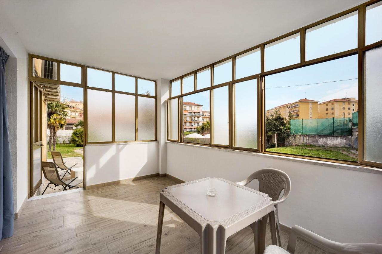 Il Gattino Di Porto Appartamento 3 Imperia Exterior photo